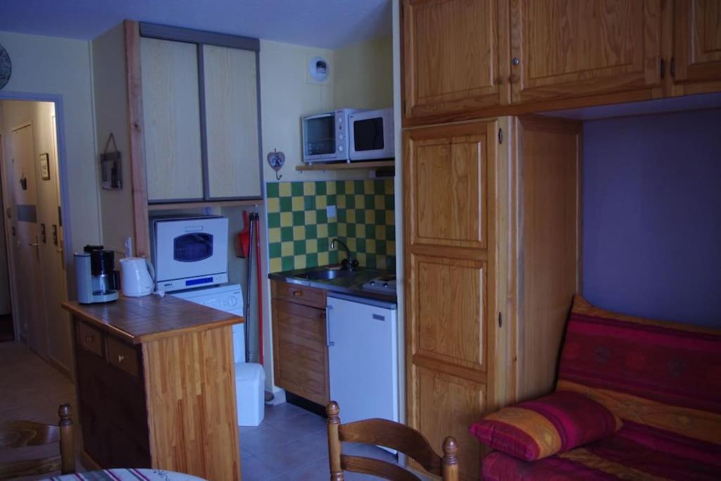 Agreable Studio A 400 M Du Centre Ville De Luz 뤼생소베르 외부 사진