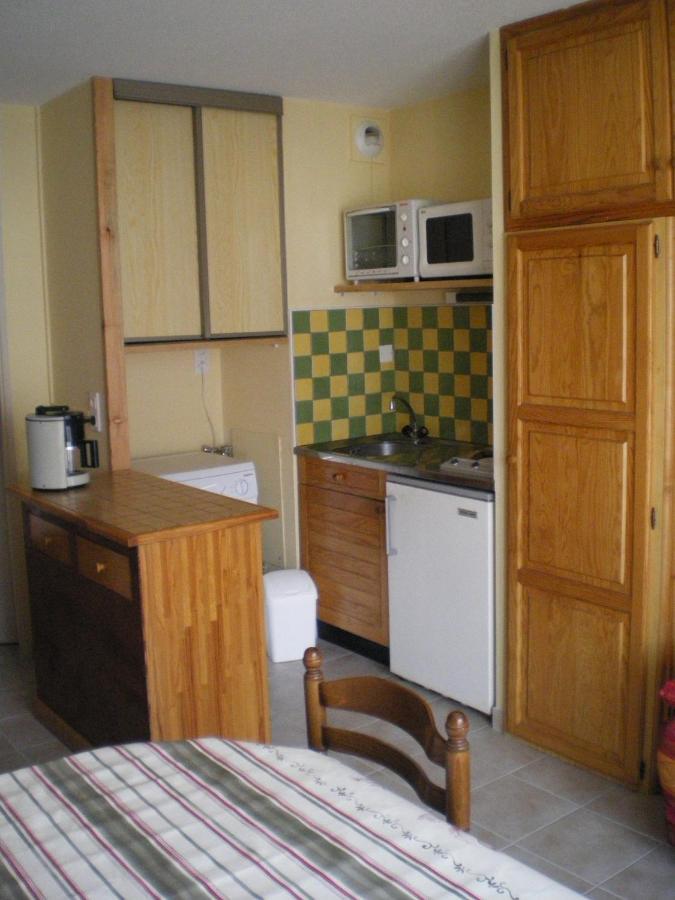 Agreable Studio A 400 M Du Centre Ville De Luz 뤼생소베르 외부 사진